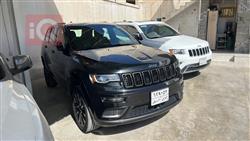 جیپ گراند شیرۆکی